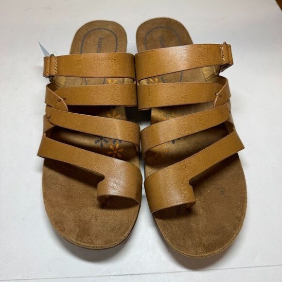Baretraps Womens 11 W Caramel Brown Strappy Wedge Heel Sandals NIB GZ5 - Picture 4 of 5